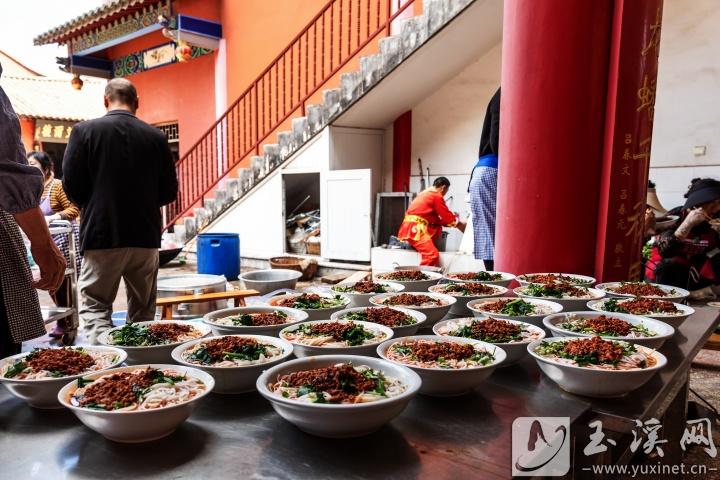 玉溪米线节民俗见闻.jpg 玉溪米线节民俗见闻.jpg